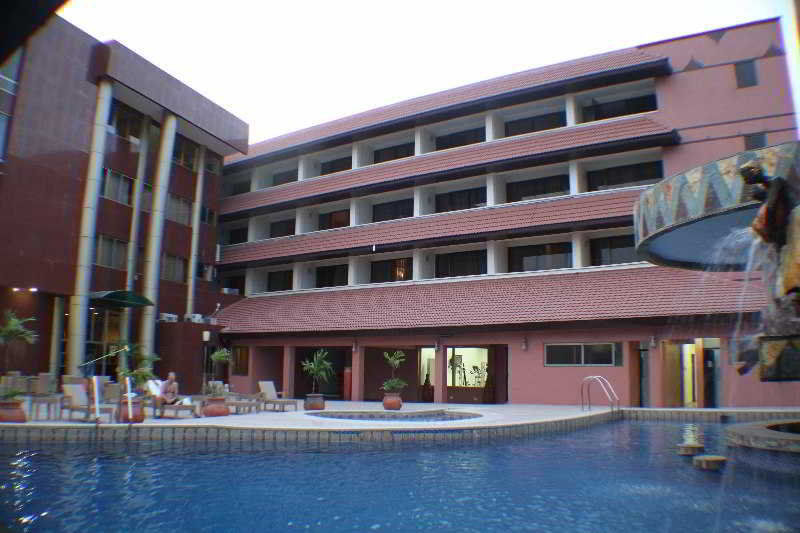 Royal Nick Hotel Lashibi Exterior photo